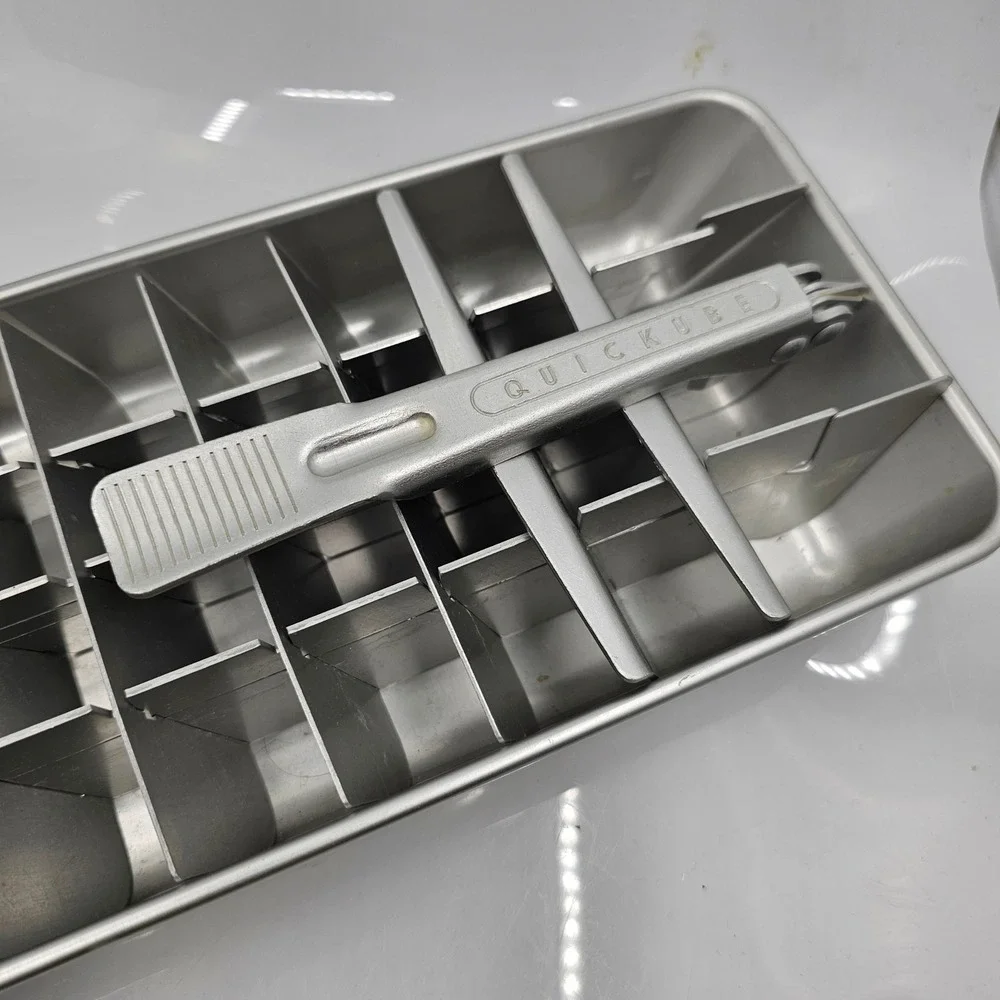 Frigidaire vintage quickube
